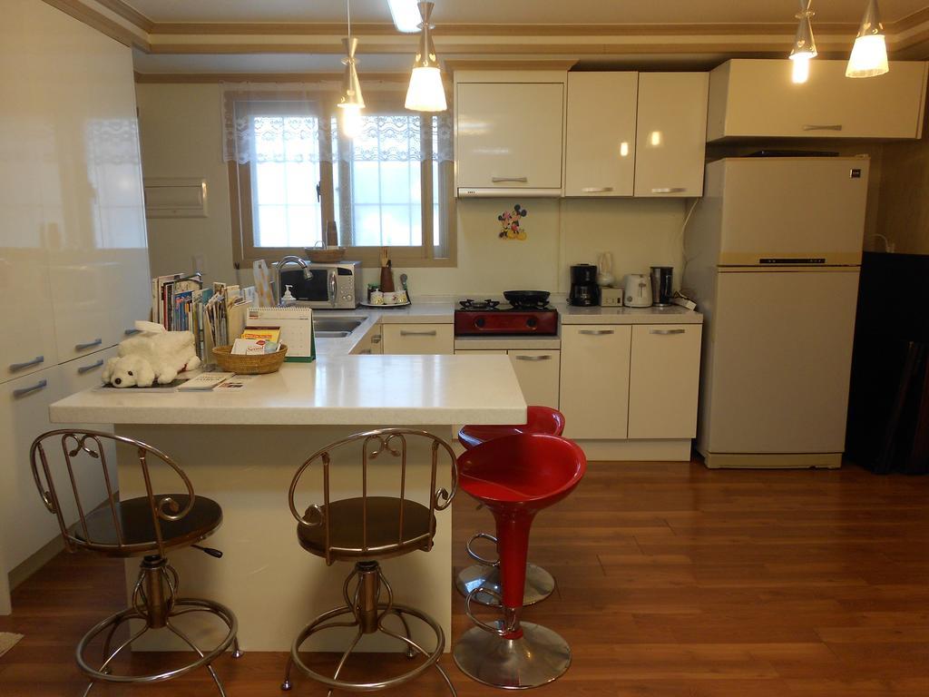 Elvis Bnb Incheon Værelse billede