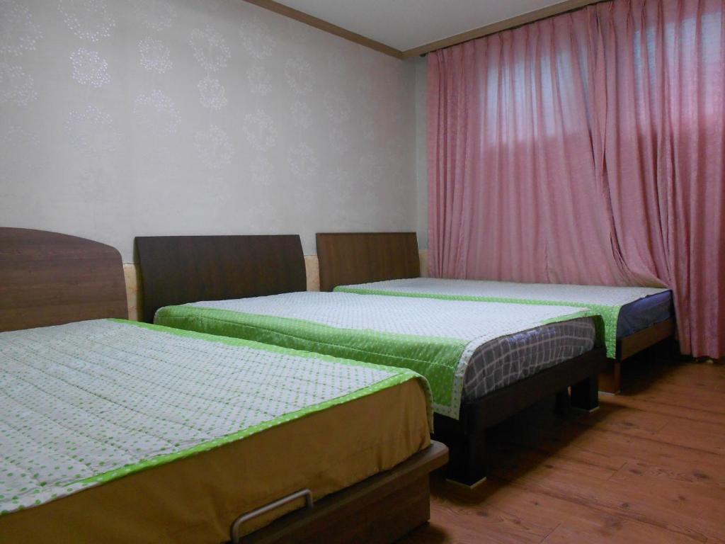 Elvis Bnb Incheon Værelse billede