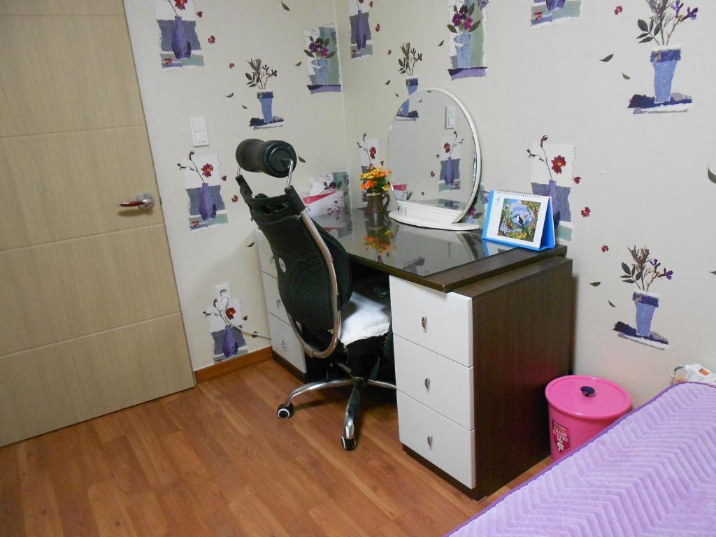 Elvis Bnb Incheon Værelse billede