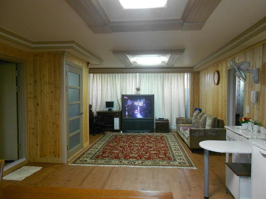Elvis Bnb Incheon Eksteriør billede